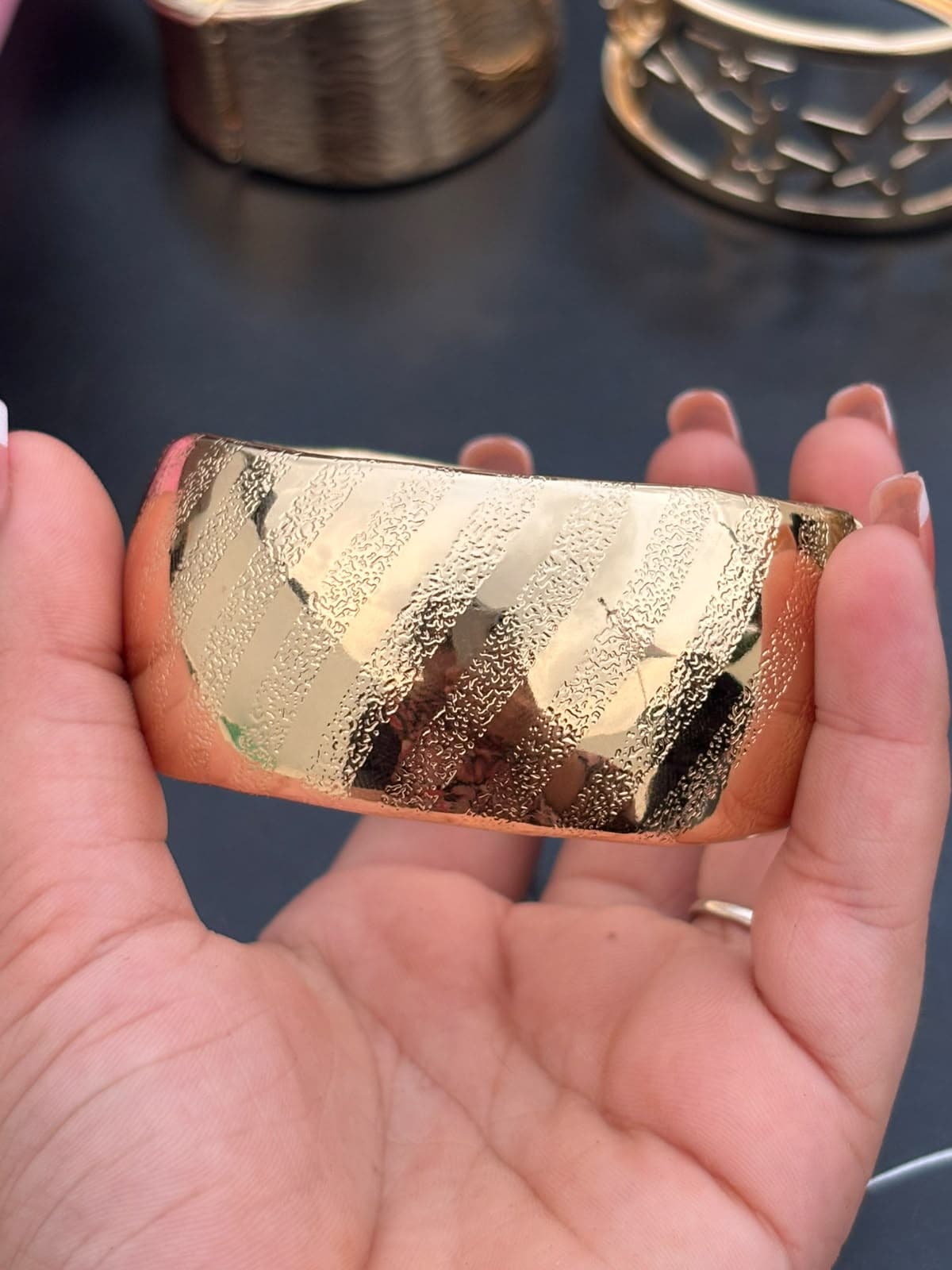 Diagonal Gleam Cuff thumbnail 3