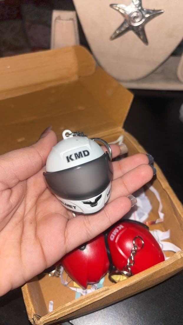 Mini moto keychain thumbnail 3