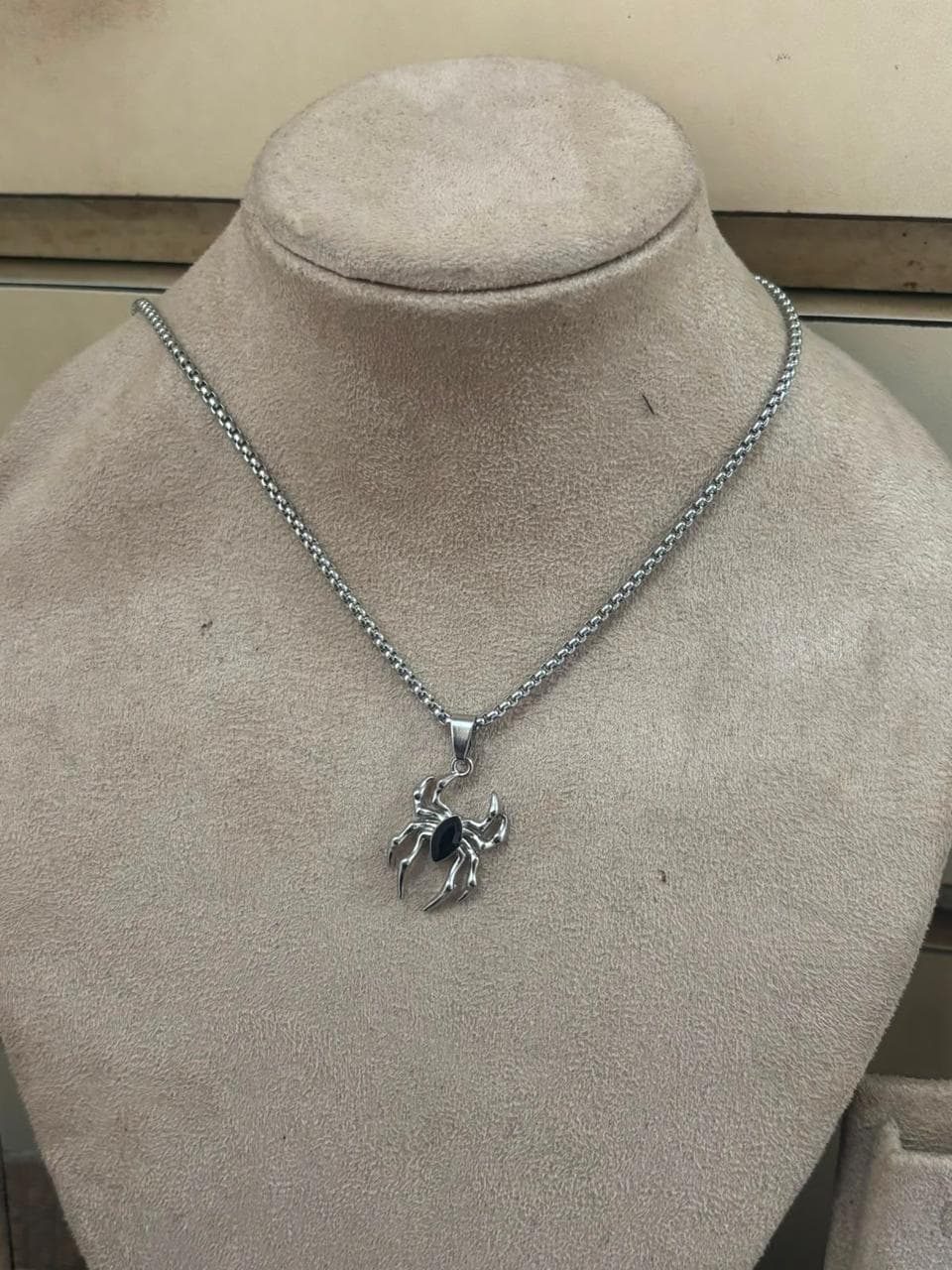 spider necklace